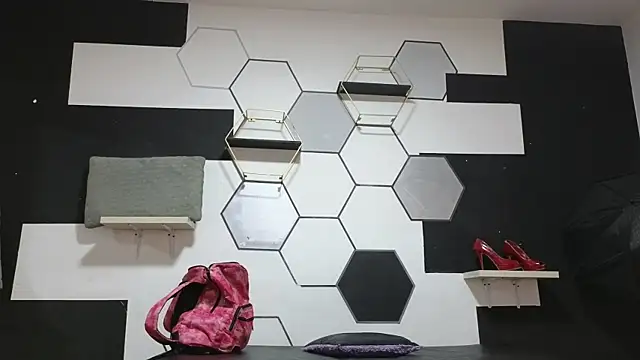 alondrabigtits online show from 14, 9, 2025