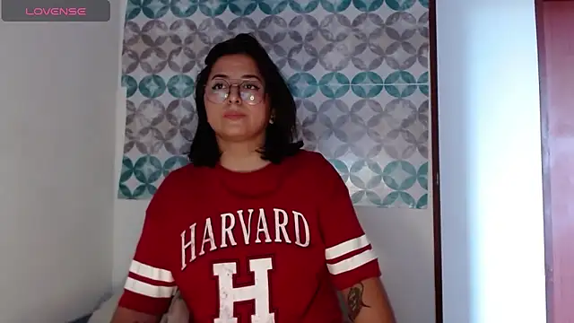 Snapshot of Aria_smith01 chatting on 18, 9, 2025 Aria smith01 online show from 18, 9, 2025