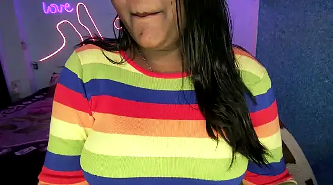 Snapshot of expression_queen chatting on 13, 1, 2025 expression queen online show from 13, 1, 2025