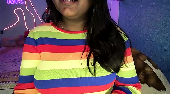 Snapshot of expression_queen chatting on 29, 1, 2025 expression queen online show from 29, 1, 2025