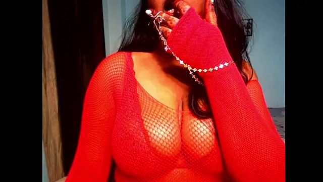 Snapshot of expression_queen chatting on 18, 2, 2026 expression queen online show from 18, 2, 2026