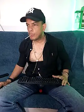 latinmartin73 online show from 26, 1, 2025