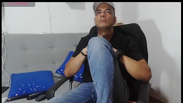 latinmartin73 online show from 17, 5, 2026