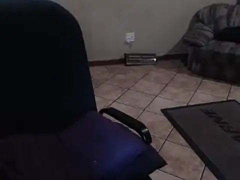 Snapshot of hotyoung24 chatting on 19, 12, 2024 hotyoung24 online show from 19, 12, 2024