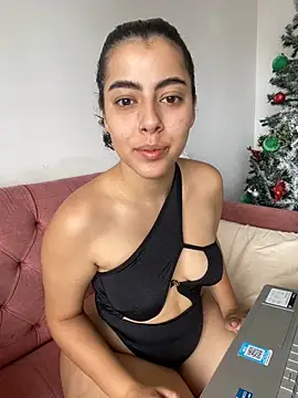 Snapshot of DakotaShelby chatting on 17, 12, 2024 DakotaShelby online show from 17, 12, 2024