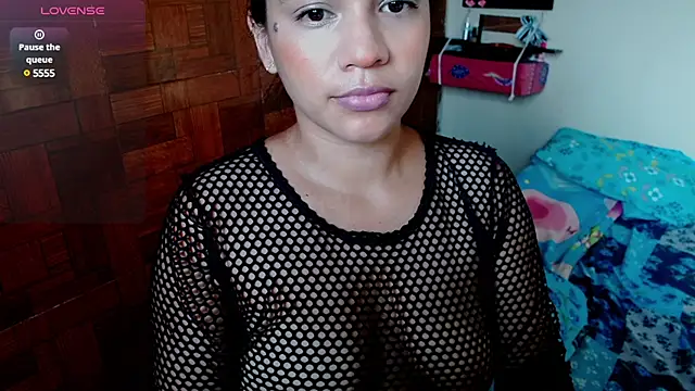 Snapshot of Mia_brunette26 chatting on 8, 2, 2025 Mia brunette26 online show from 8, 2, 2025