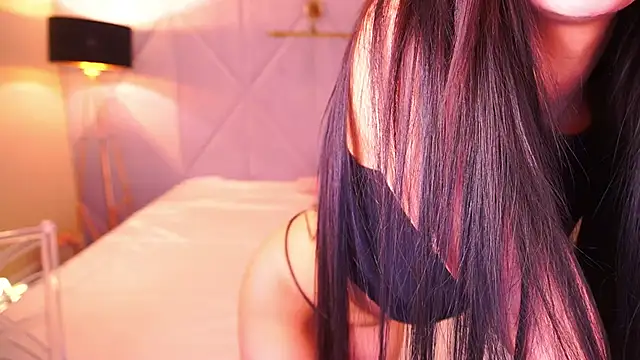 AlexaGreyyy online show from 4, 12, 2025