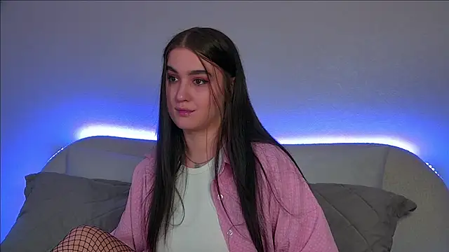 ChristinaMilton online show from 4, 2, 2025