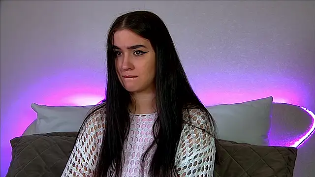 ChristinaMilton online show from 24, 2, 2025