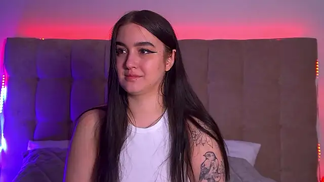 ChristinaMilton online show from 3, 3, 2025