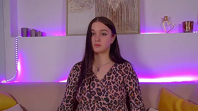 ChristinaMilton online show from 8, 3, 2025