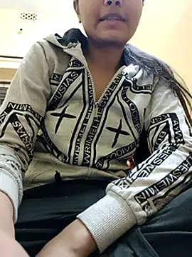 Snapshot of Sanaya_7 chatting on 2, 1, 2025 Sanaya 7 online show from 2, 1, 2025