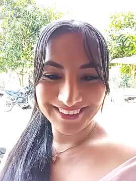 Snapshot of ELISA_90 chatting on 1, 2, 2025 ELISA 90 online show from 1, 2, 2025