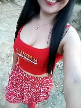 Snapshot of ELISA_90 chatting on 5, 2, 2025 ELISA 90 online show from 5, 2, 2025