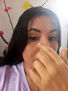 Snapshot of ELISA_90 chatting on 17, 2, 2025 ELISA 90 online show from 17, 2, 2025