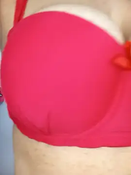 Snapshot of ELISA_90 chatting on 15, 11, 2025 ELISA 90 online show from 15, 11, 2025