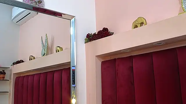 JESSYCORTES online show from 28, 1, 2025