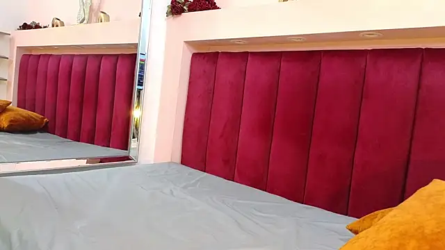 JESSYCORTES online show from 22, 2, 2025