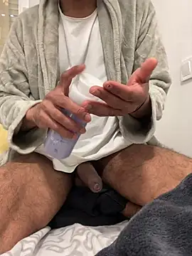 Lucascacaca online show from 6, 1, 2025