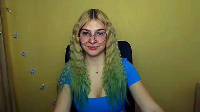 Snapshot of Luna_Lush_ chatting on 17, 12, 2024 Luna Lush online show from 17, 12, 2024