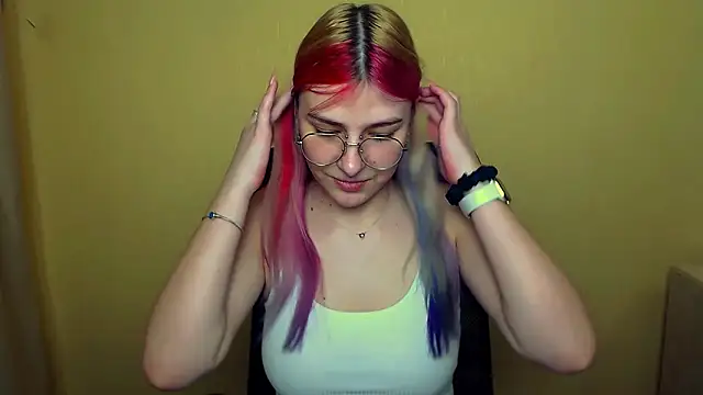 Snapshot of Luna_Lush_ chatting on 13, 3, 2025 Luna Lush online show from 13, 3, 2025