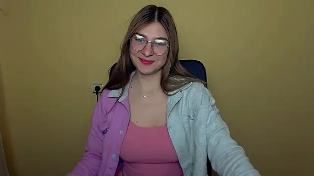 Snapshot of Luna_Lush_ chatting on 20, 10, 2025 Luna Lush online show from 20, 10, 2025