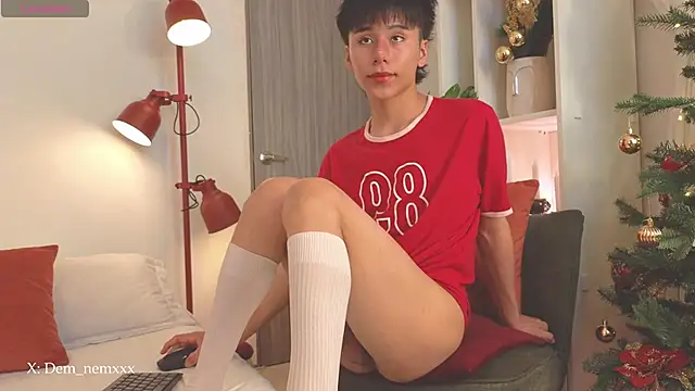 Snapshot of Tommyfoxboy chatting on 14, 12, 2025 Tommyfoxboy online show from 14, 12, 2025