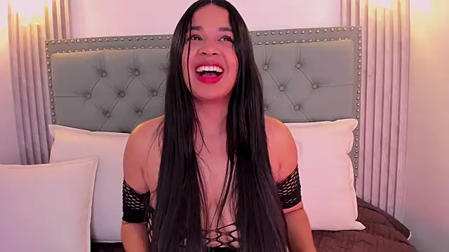 Aitana98  online show from 25, 1, 2025