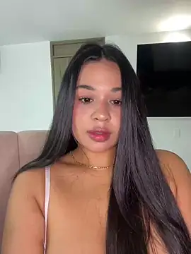 Aitana98  online show from 14, 4, 2026