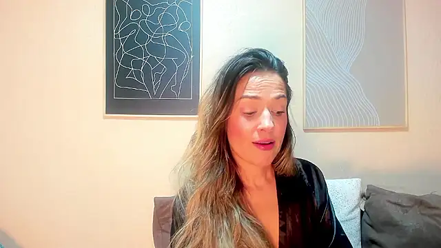 camilawm19 online show from 8, 12, 2024