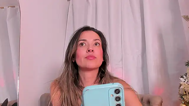 camilawm19 online show from 11, 12, 2024