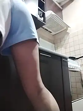 Snapshot of ladyrrr chatting on 8, 10, 2025 ladyrrr online show from 8, 10, 2025