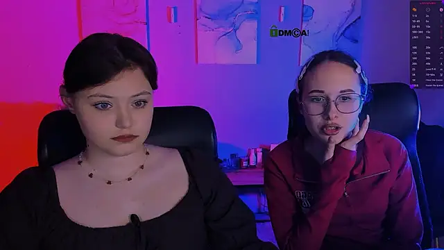 Snapshot of nikole_kitt chatting on 4, 2, 2026 nikole kitt online show from 4, 2, 2026