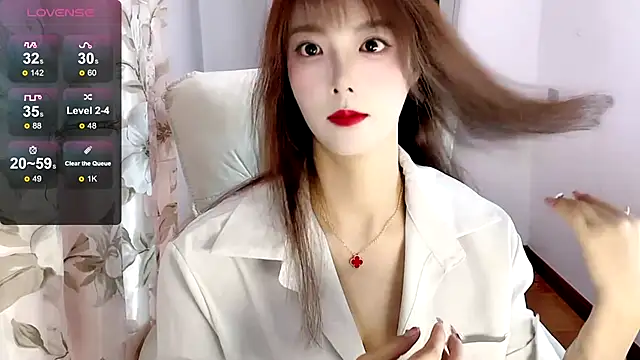 Snapshot of NINIbaby-99 chatting on 10, 3, 2025 NINIbaby-99 online show from 10, 3, 2025