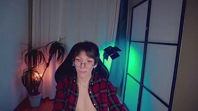 Snapshot of TommieH chatting on 19, 1, 2025 TommieH online show from 19, 1, 2025