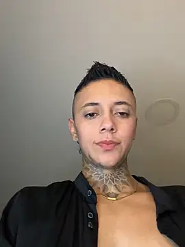 Snapshot of _PhillipBrown chatting on 29, 1, 2025 PhillipBrown online show from 29, 1, 2025