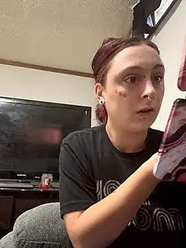 Snapshot of NovaLove2002 chatting on 6, 10, 2025 NovaLove2002 online show from 6, 10, 2025