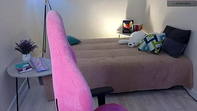 Lill Mary online show from 22, 2, 2025