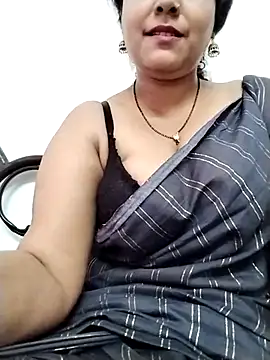 Nyra-23 online show from 26, 2, 2025