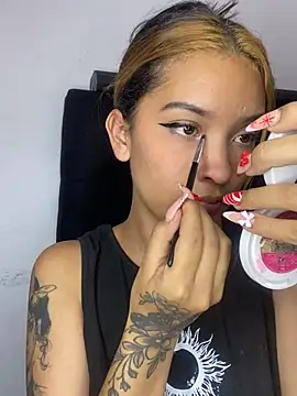 baby lizy online show from 2, 1, 2025