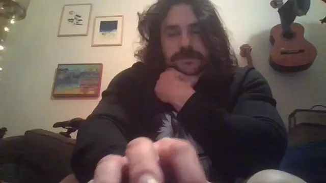 Snapshot of Mclozzz chatting on 28, 2, 2026 Mclozzz online show from 28, 2, 2026