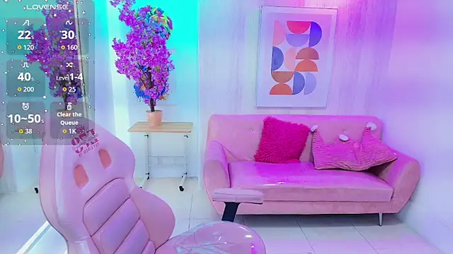 Gabby evanns online show from 6, 11, 2025