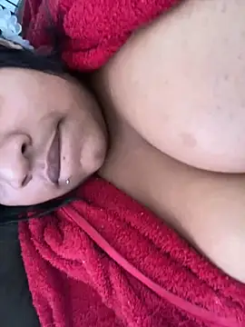 Snapshot of vic_pretynhaa chatting on 27, 1, 2025 vic pretynhaa online show from 27, 1, 2025