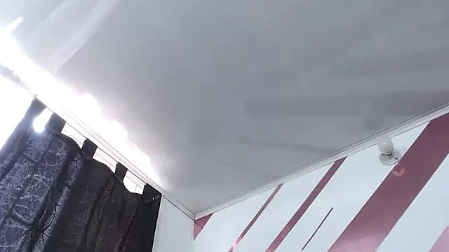 Snapshot of Kitten_Hot_ chatting on 15, 11, 2025 Kitten Hot online show from 15, 11, 2025