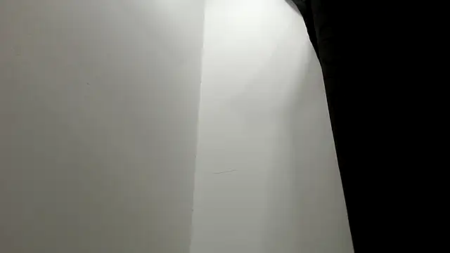 Snapshot of Kitten_Hot_ chatting on 5, 12, 2025 Kitten Hot online show from 5, 12, 2025