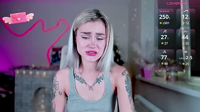  Ravenaa online show from 20, 12, 2024