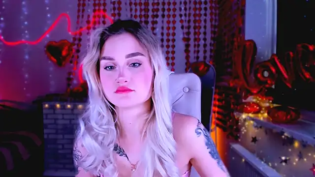  Ravenaa online show from 24, 2, 2025