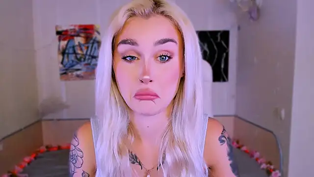  Ravenaa online show from 15, 11, 2025