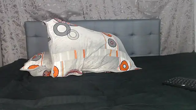 Snapshot of Soe_Lara chatting on 6, 5, 2026 Soe Lara online show from 6, 5, 2026