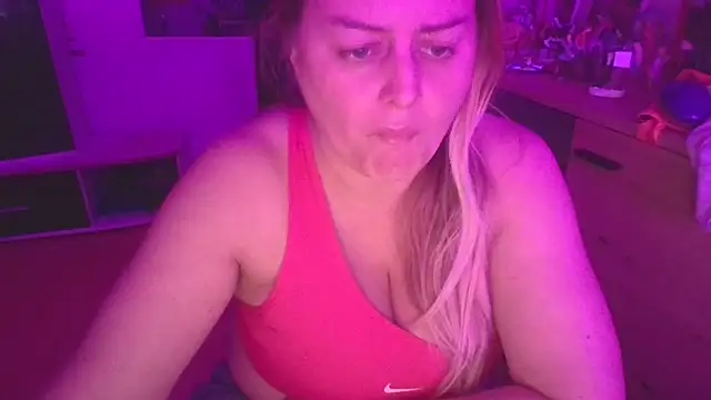 Meliss Official9 online show from 20, 12, 2025